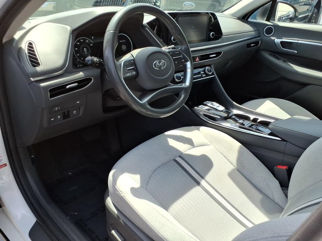 Used 2021 Hyundai Sonata SEL w/ Convenience Package FWD image 12