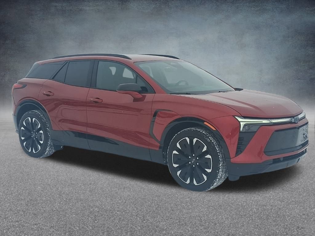 Used 2024 Chevrolet Blazer EV RS image 3