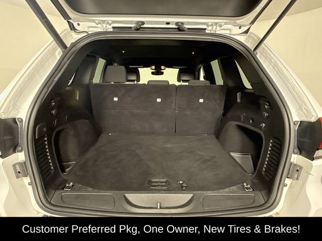 Used 2019 Jeep Grand Cherokee Laredo image 24