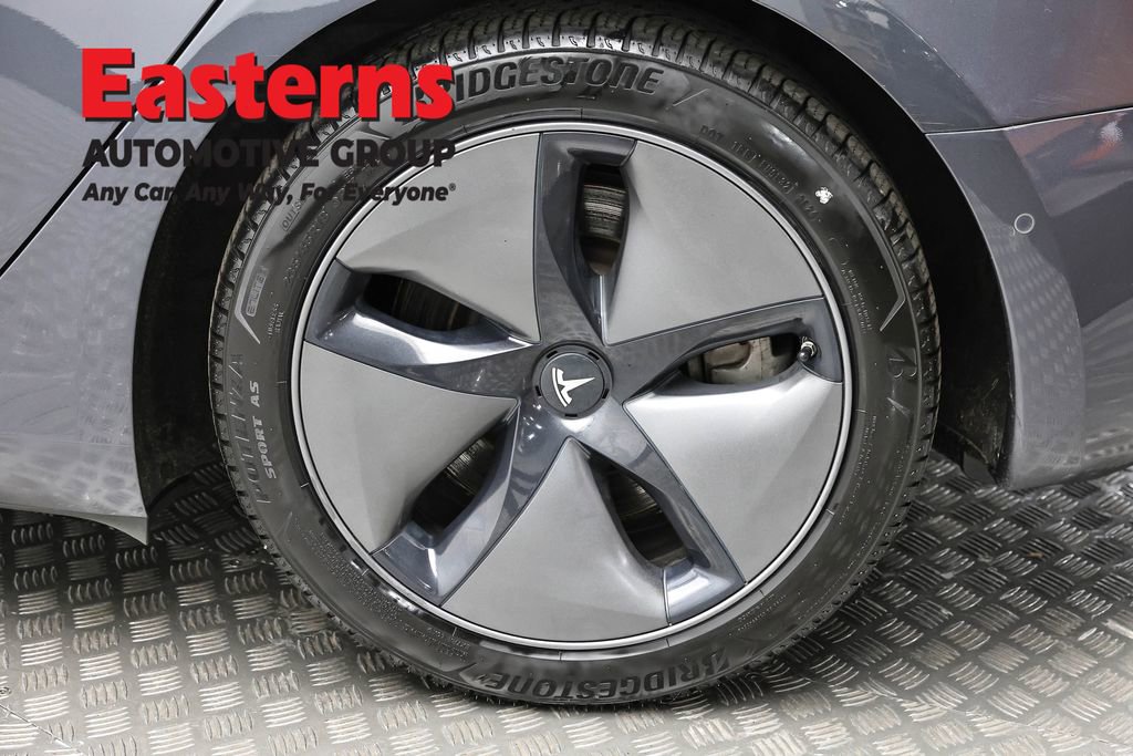 Used 2018 Tesla Model 3 Long Range image 8