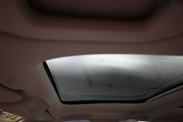 Used 2020 Mercedes-Benz E 450 4MATIC Wagon image 19