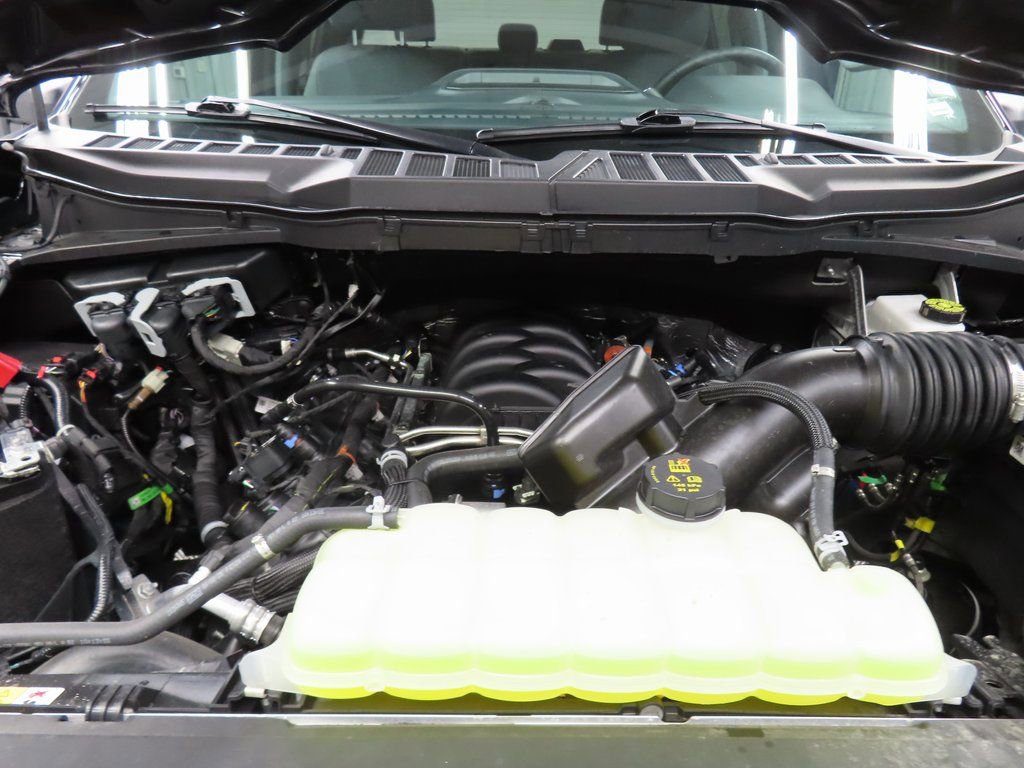 Used 2025 Ford F150 XLT w/ Equipment Group 301A Standard image 22