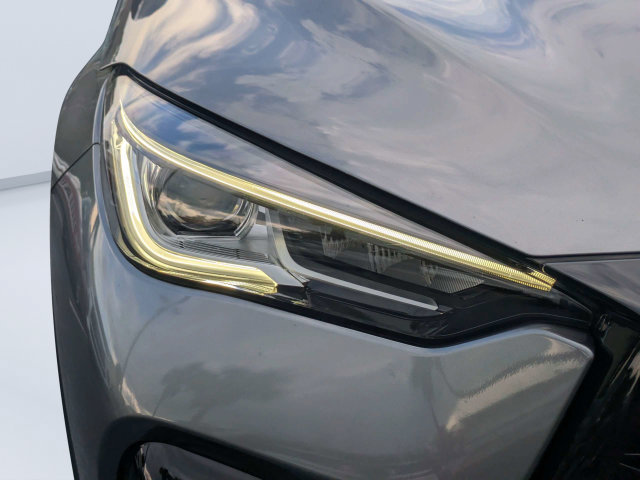Used 2025 INFINITI QX50 Sport AWD/4WD image 9