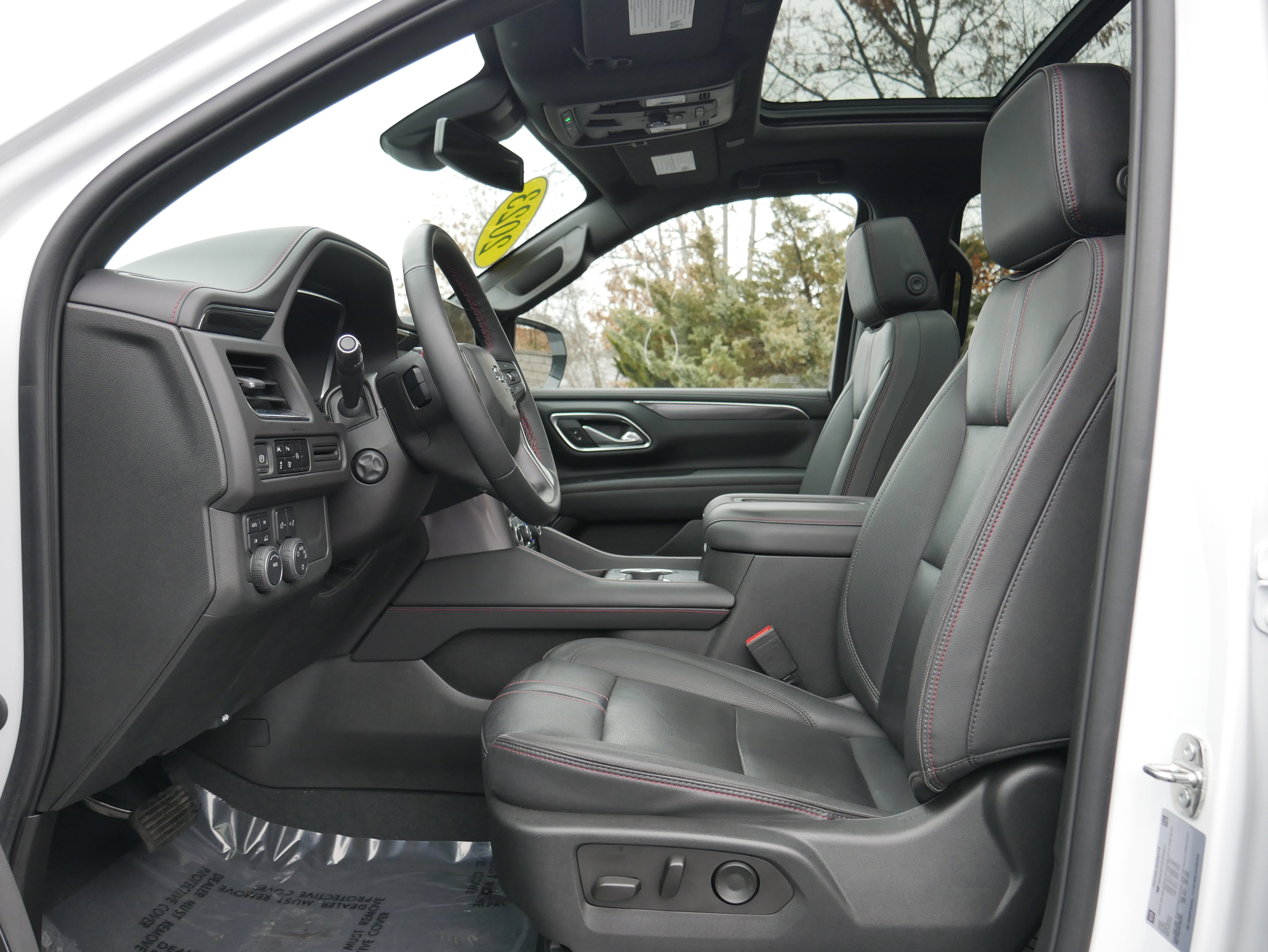 Certified 2023 Chevrolet Suburban RST w/ Luxury Package image 16