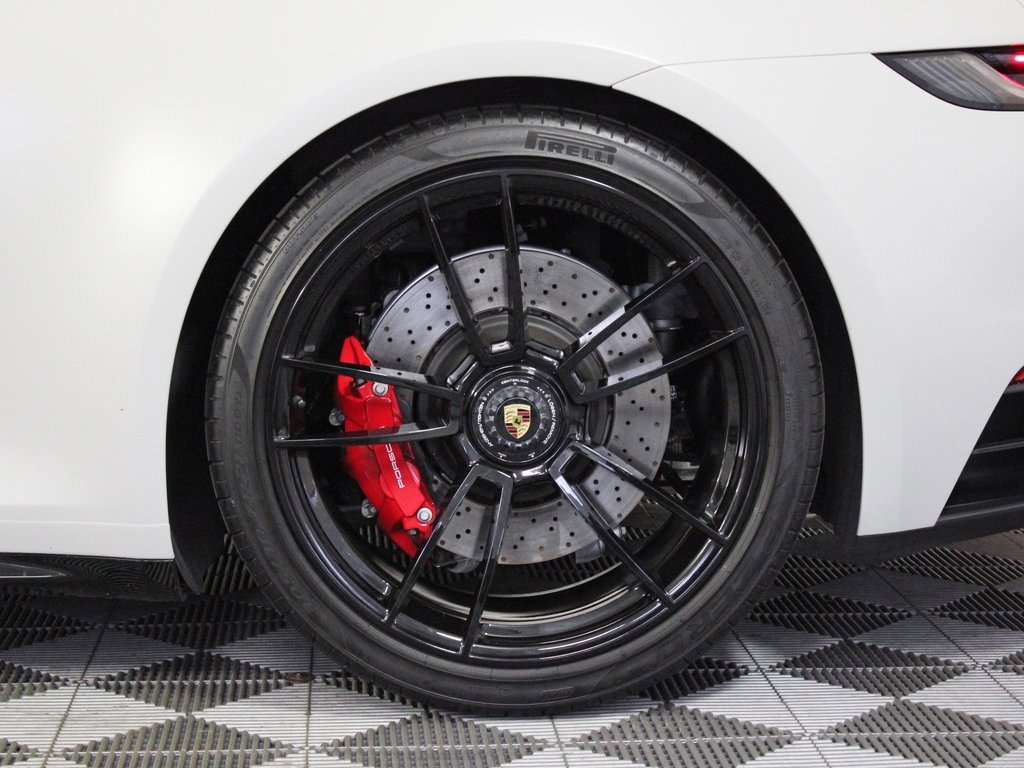 Used 2024 Porsche 911 Carrera GTS image 41