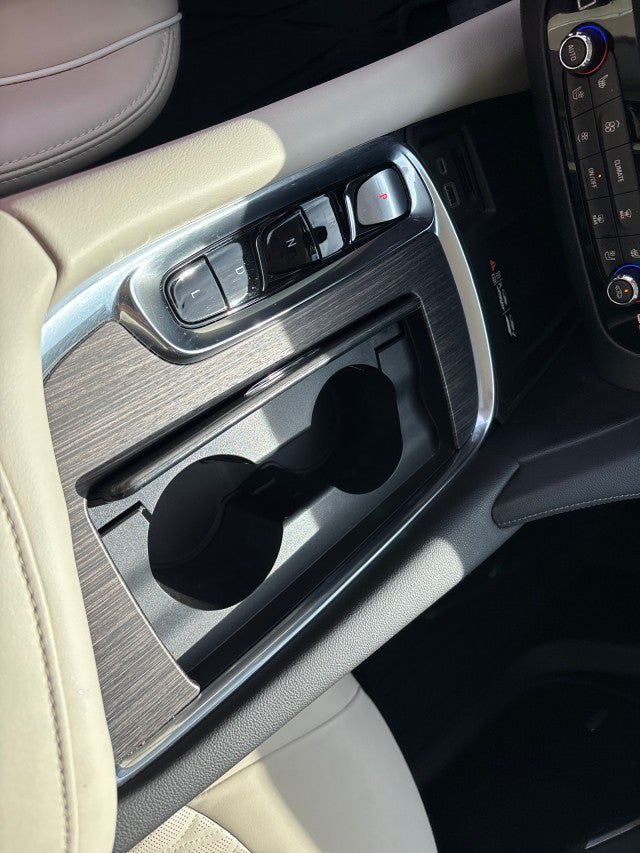 Used 2022 Buick Enclave Avenir w/ Trailering Package, 5000 lbs. FWD image 24