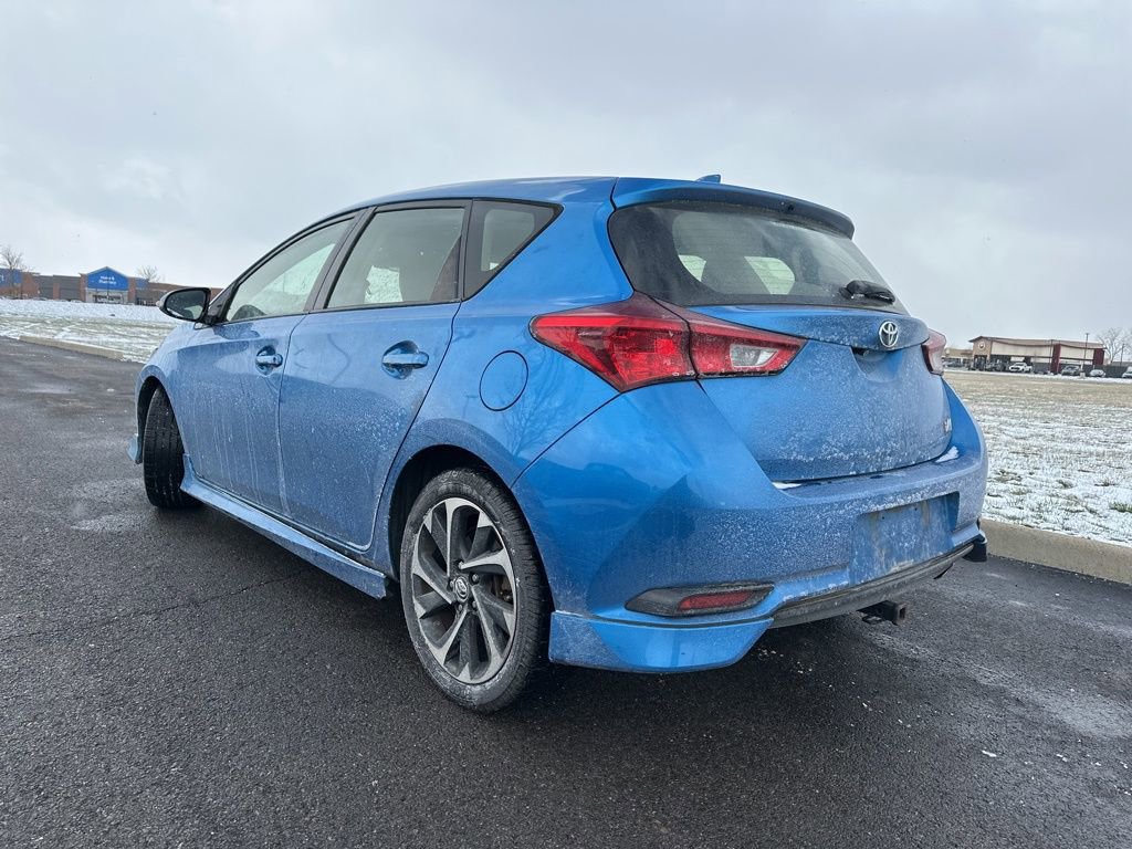 Used 2017 Toyota Corolla iM image 8