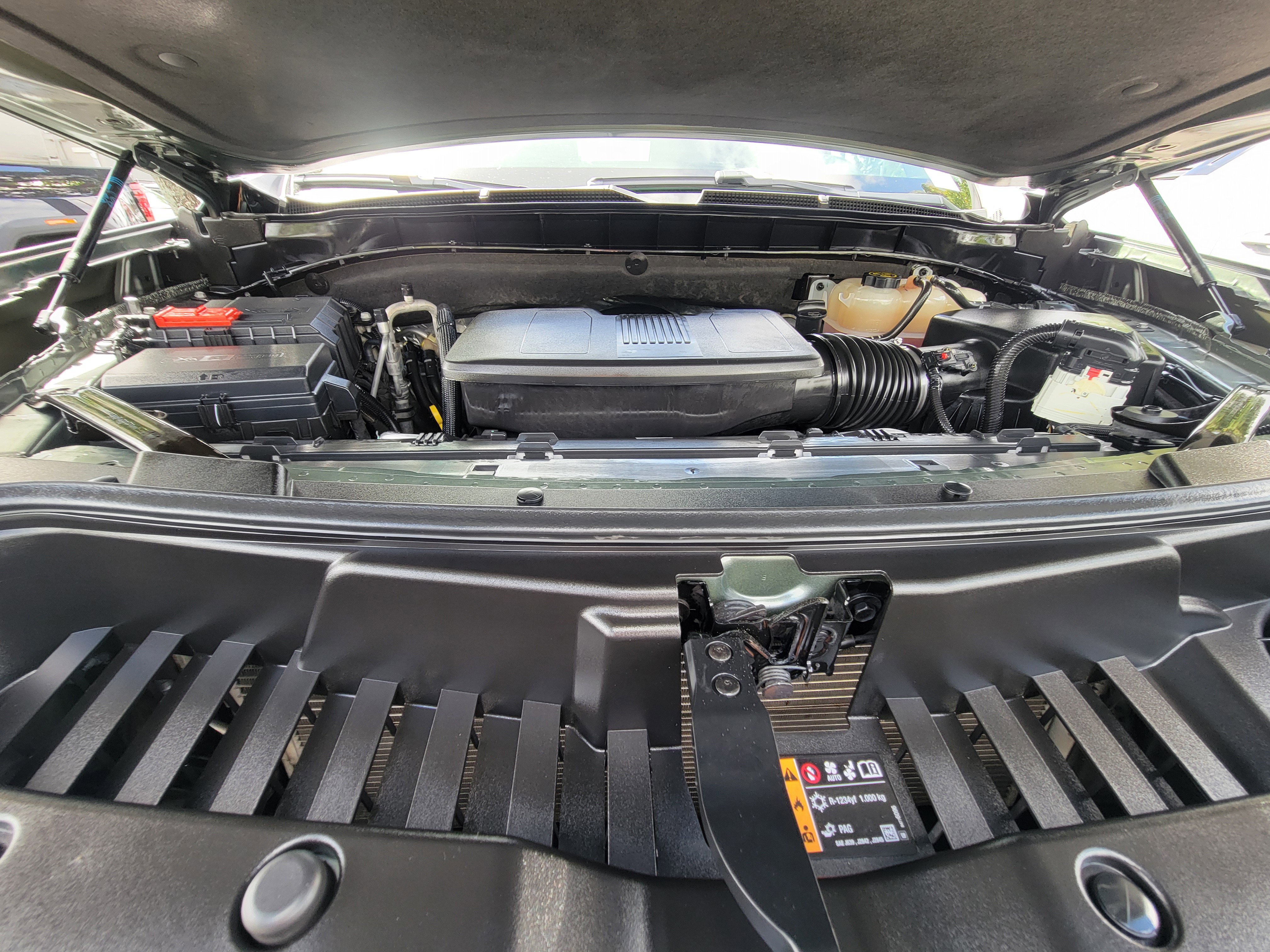 Used 2023 Chevrolet Suburban Premier image 26