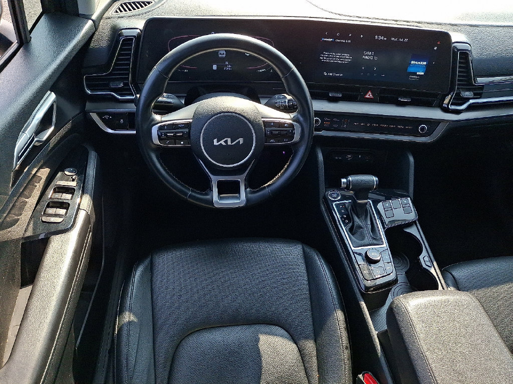 Used 2024 Kia Sportage EX FWD image 12