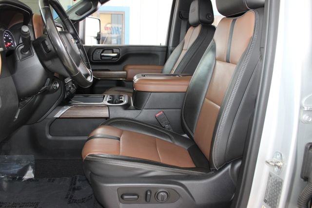 Used 2020 Chevrolet Silverado 2500 High Country w/ Z71 Off-Road Package AWD/4WD image 24