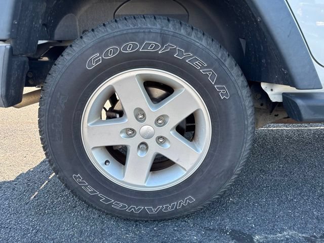 Used 2016 Jeep Wrangler Unlimited Sport w/ Quick Order Package 23S AWD/4WD image 4