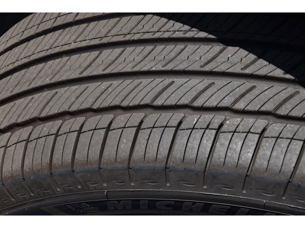 Used 2025 Volvo EX90 Ultra image 12