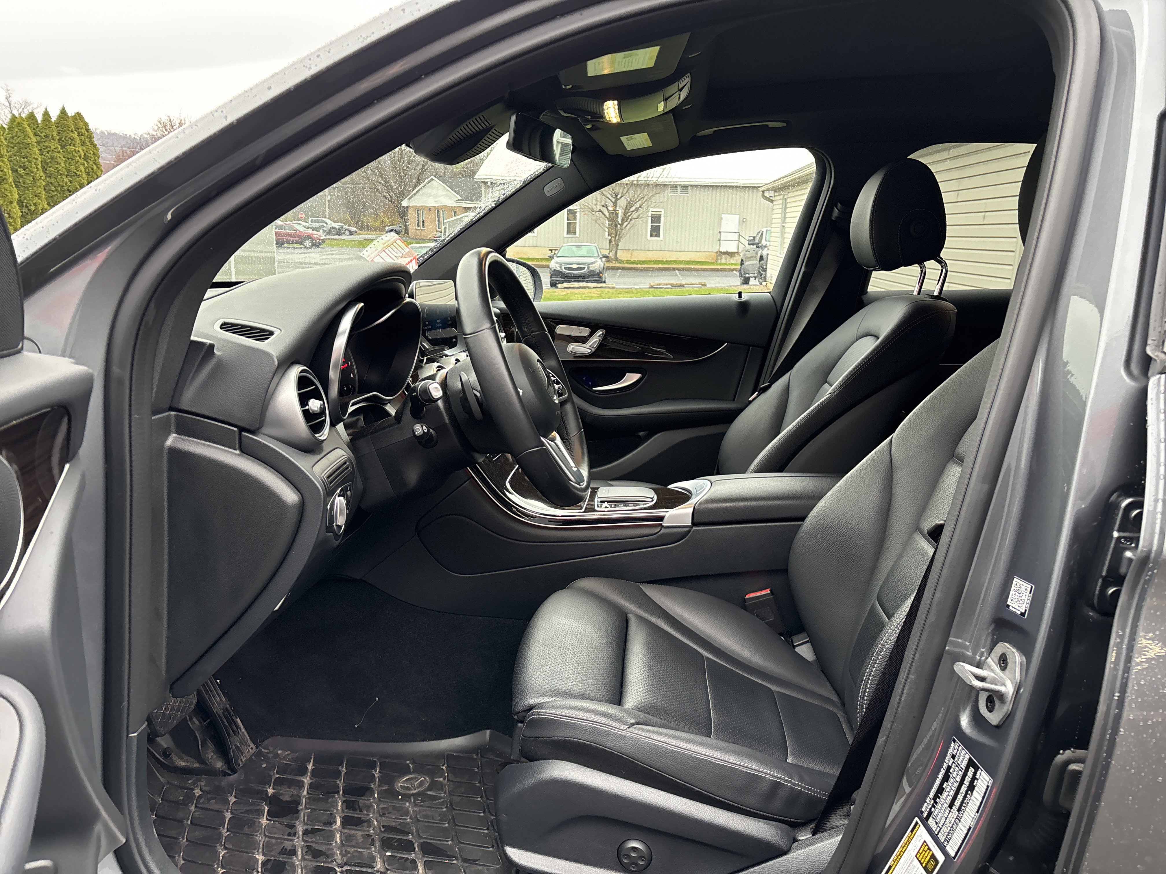 Used 2022 Mercedes-Benz GLC 300 GLC 300 image 13