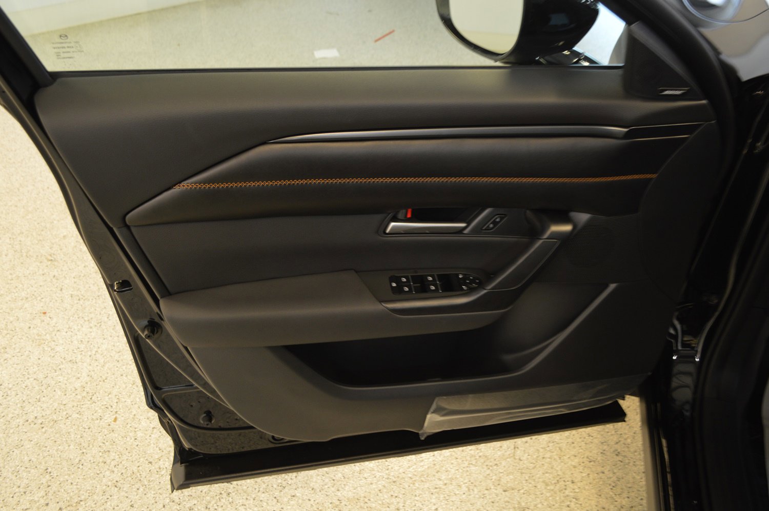 New 2025 MAZDA CX-50 AWD 2.5 Hybrid w/ Cargo Package image 14