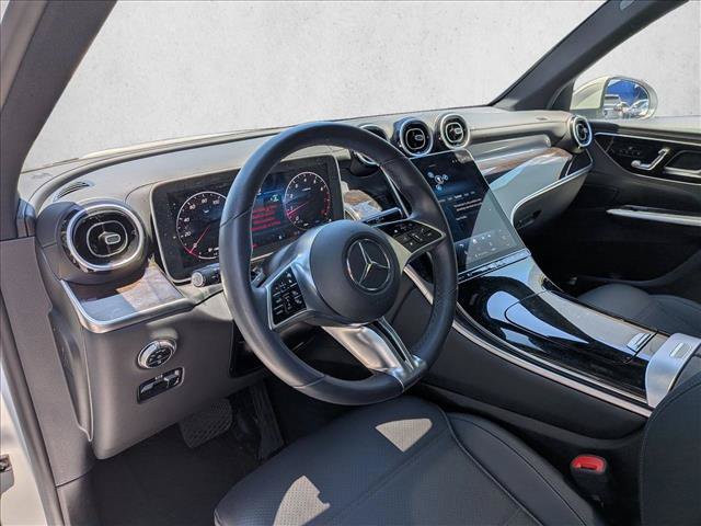 Used 2025 Mercedes-Benz GLC 300 image 10