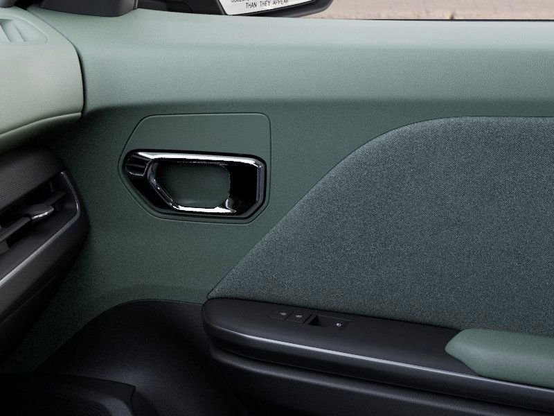 New 2025 Kia K4 EX image 32