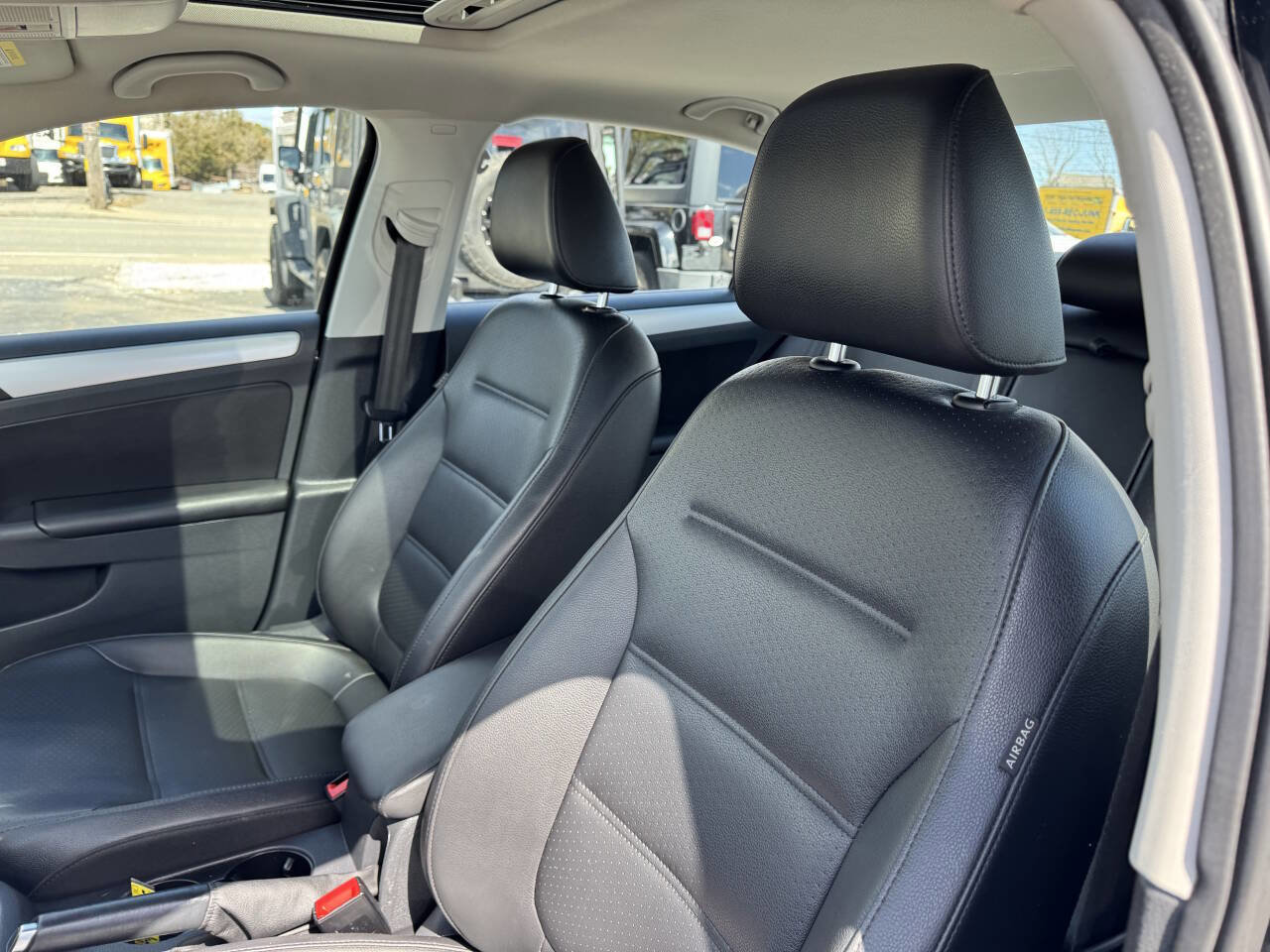 Used 2014 Volkswagen Jetta SE image 13