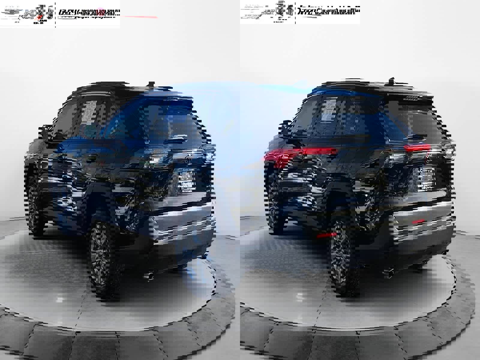 Used 2023 Toyota RAV4 XLE image 4