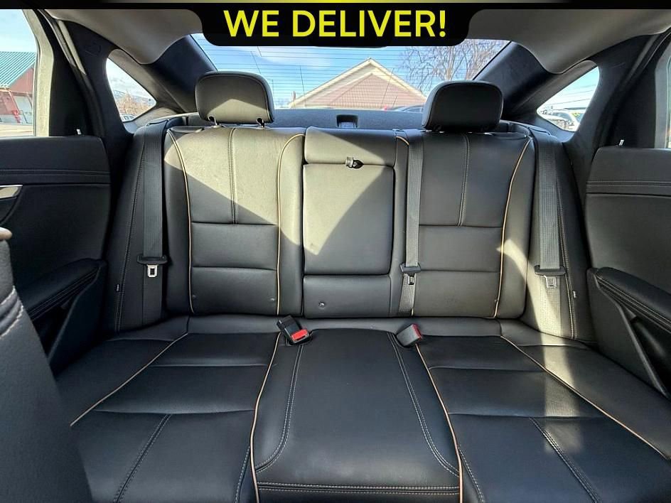 Used 2015 Chevrolet Impala LTZ FWD image 16