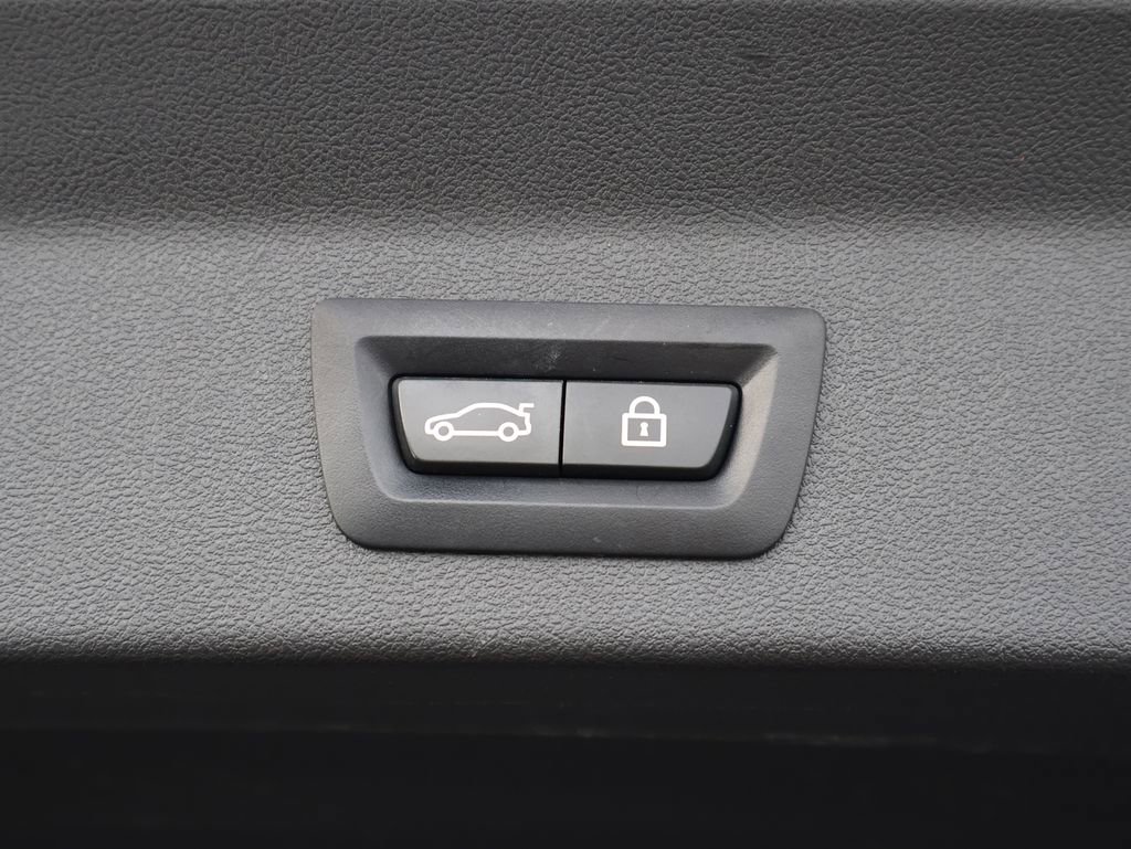 Used 2022 BMW X3 xDrive30i w/ Premium Package 2 image 19