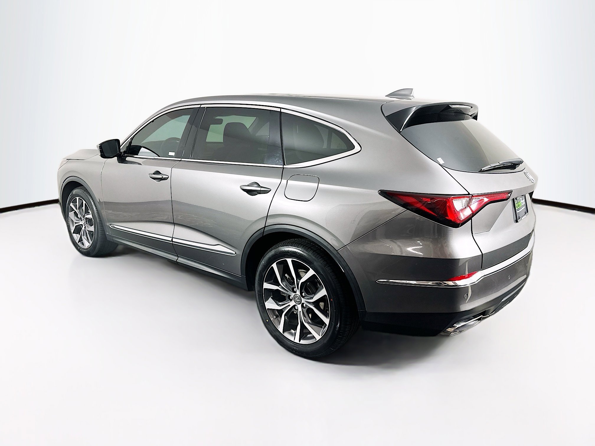 Used 2024 Acura MDX FWD w/ Technology Package image 5