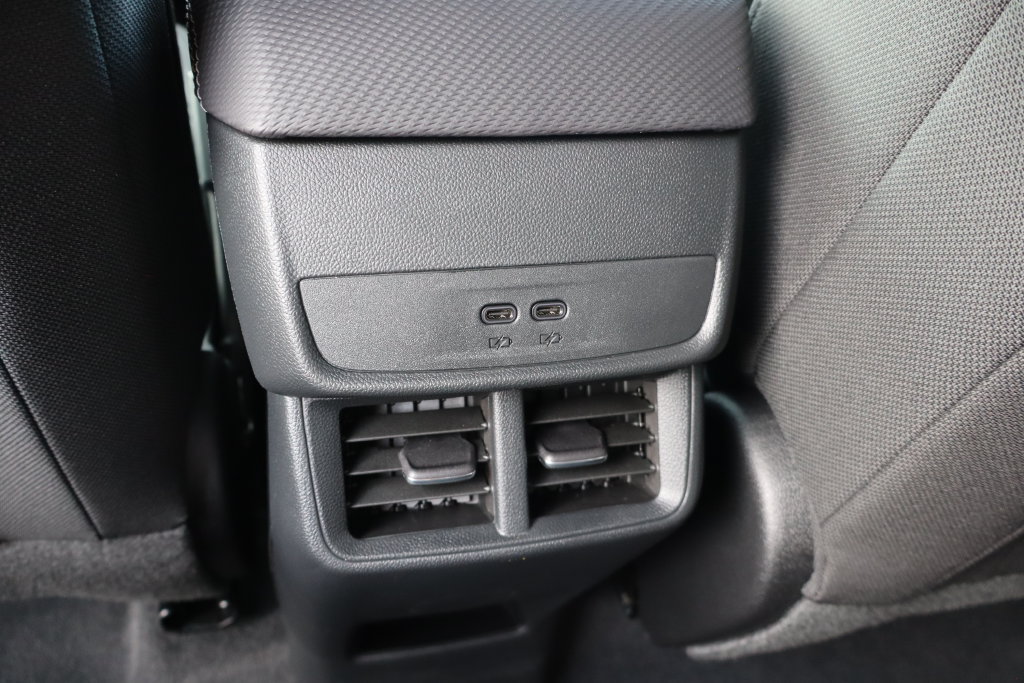 New 2027 Chevrolet Equinox LT FWD image 21