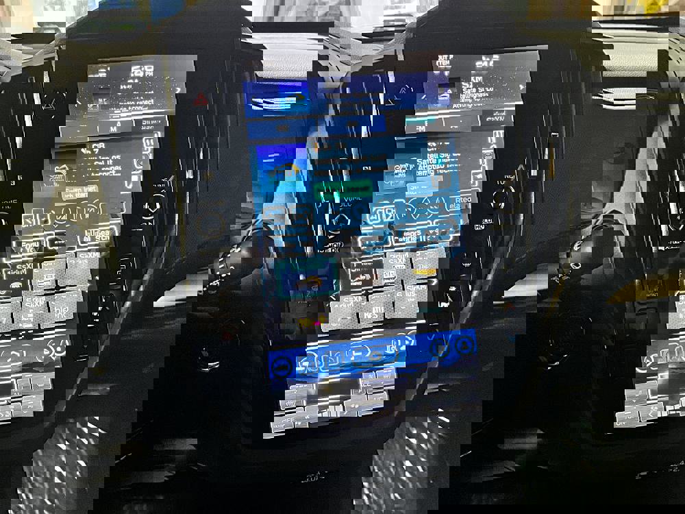 Used 2025 Subaru Forester Premium image 18