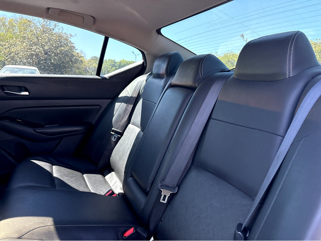Used 2023 Nissan Altima 2.5 SL FWD image 19