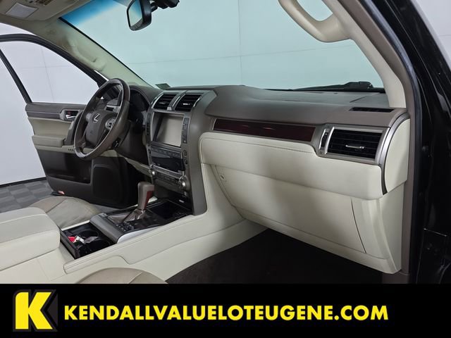 Used 2014 Lexus GX 460 w/ Premium Package image 22