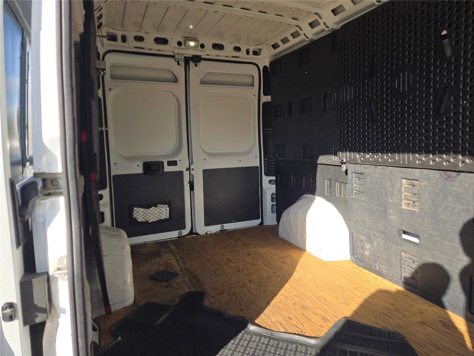 Used 2021 RAM ProMaster 2500 w/ Convenience Group image 12