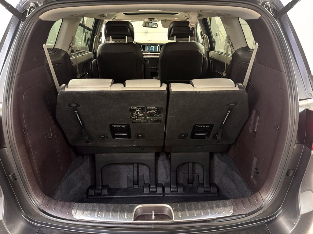 Used 2016 Kia Sedona SX Limited FWD image 32