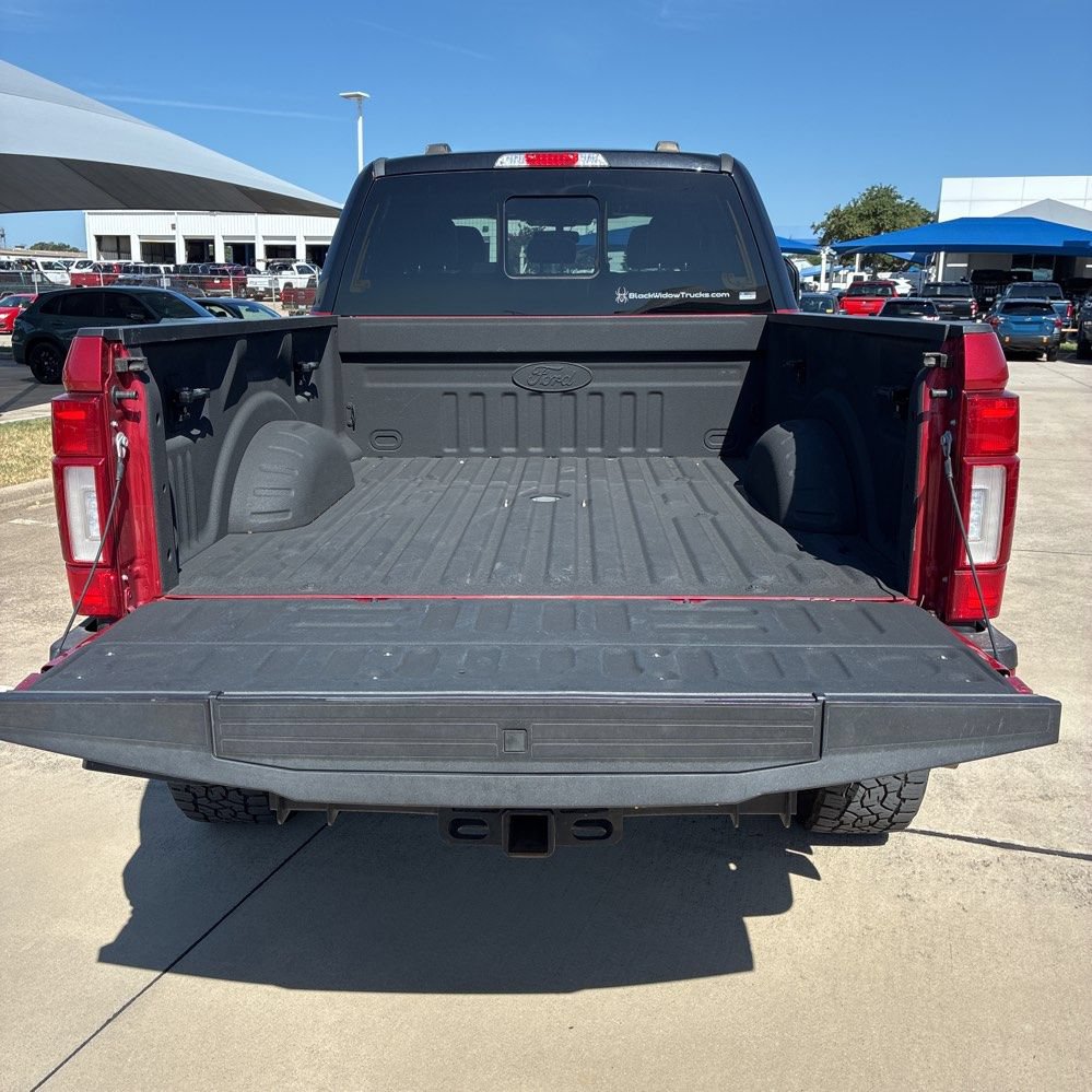 Used 2022 Ford F250 Lariat w/ Black Appearance Package AWD/4WD image 13