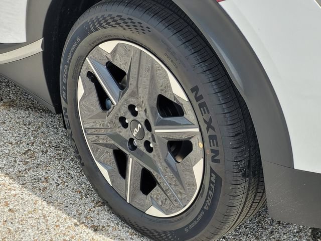 New 2026 Kia EV6 Light RWD image 5