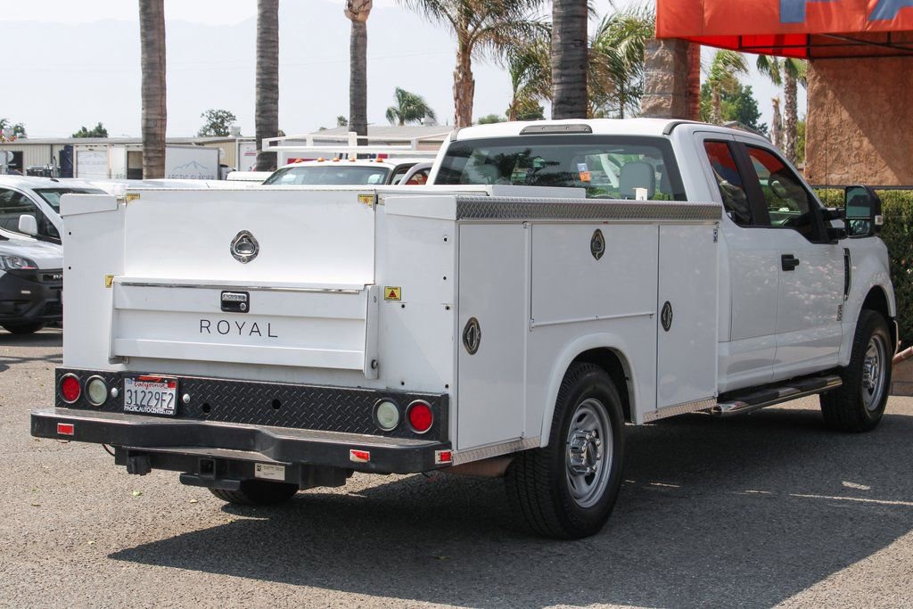 Used 2017 Ford F350 XL w/ Power Equipment Group image 9