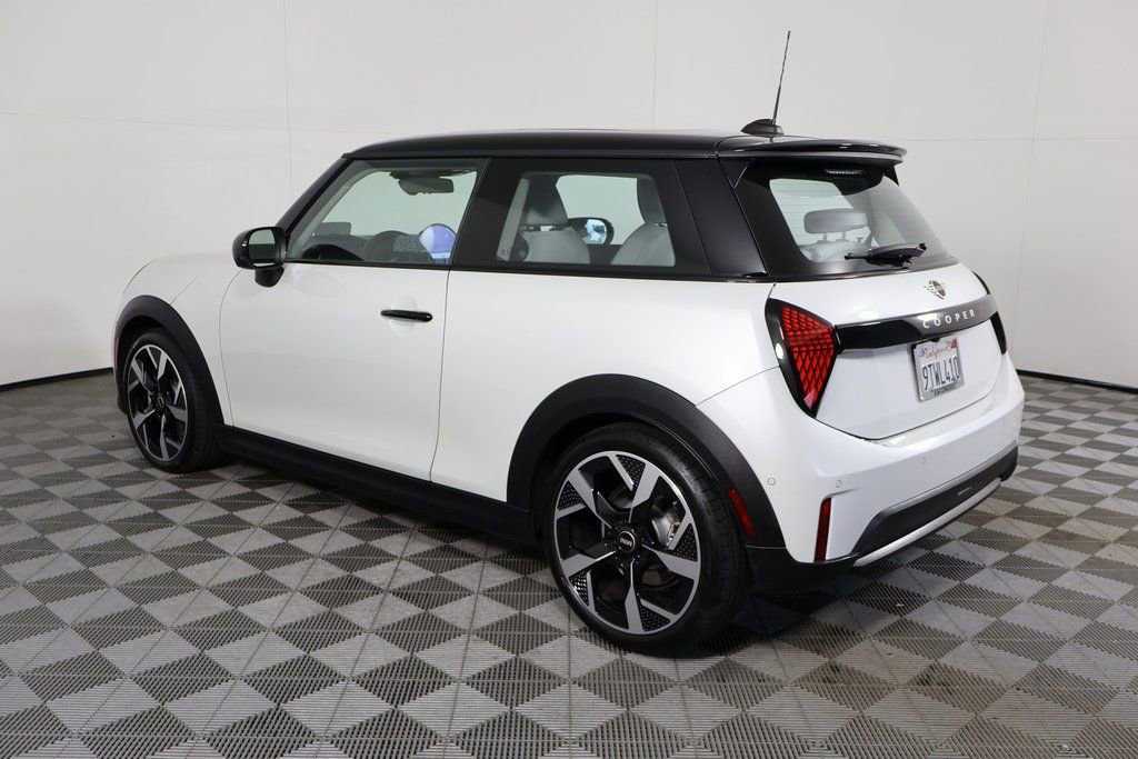 Used 2025 MINI Cooper S image 6