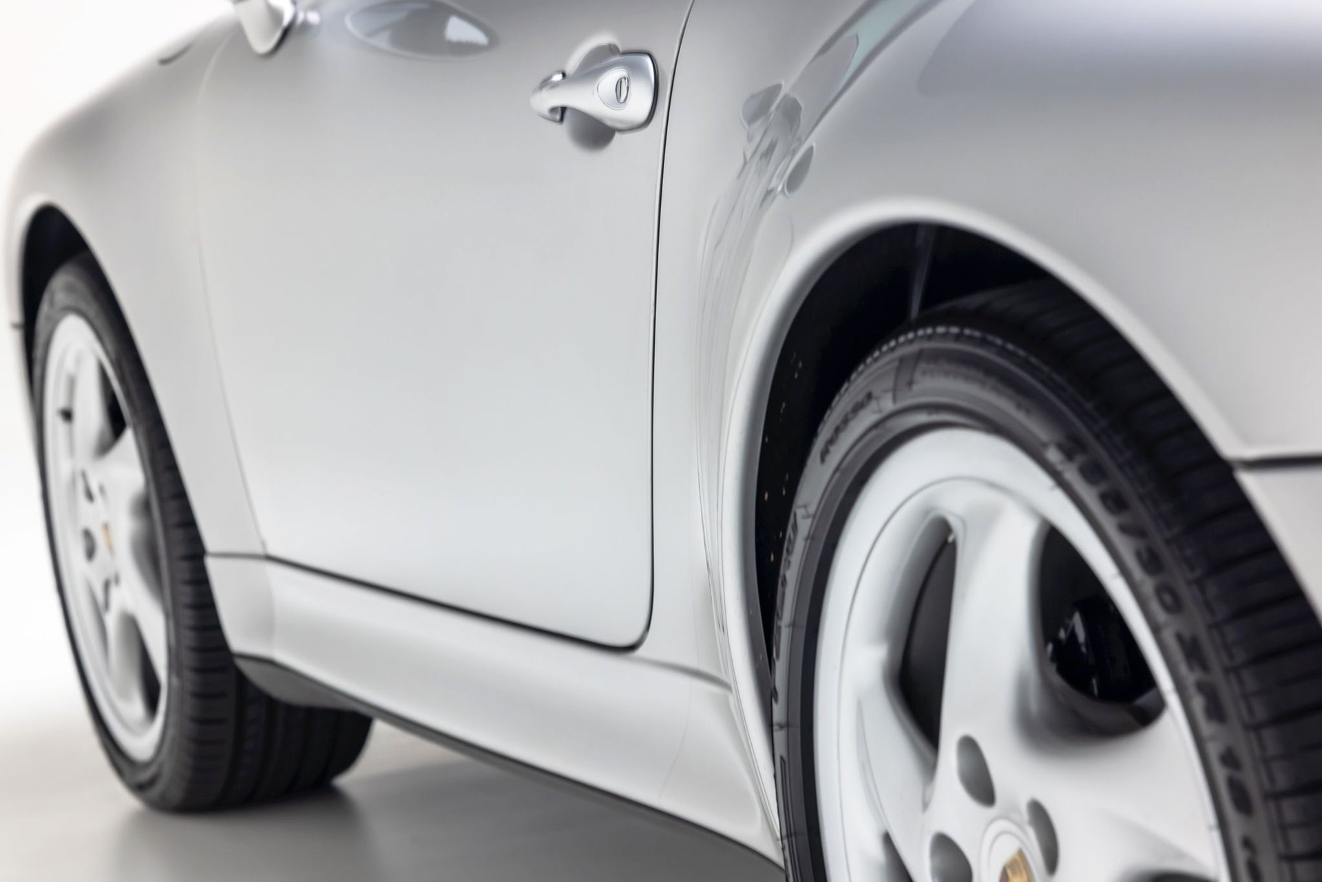 Used 1998 Porsche 911 Carrera S RWD image 22