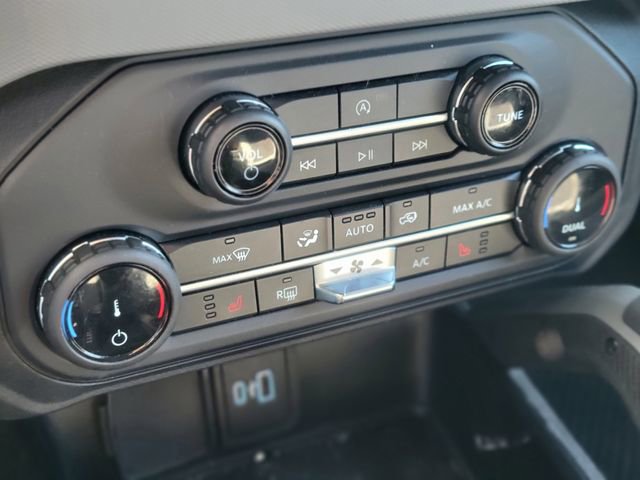 Used 2022 Ford Bronco Big Bend image 26