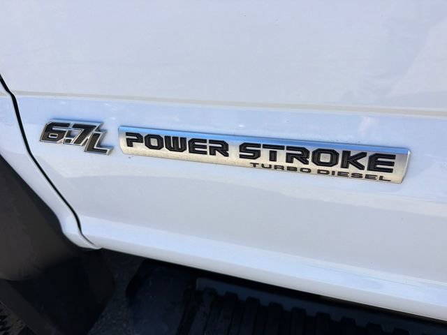 Used 2017 Ford F550 4x4 Regular Cab Super Duty image 10