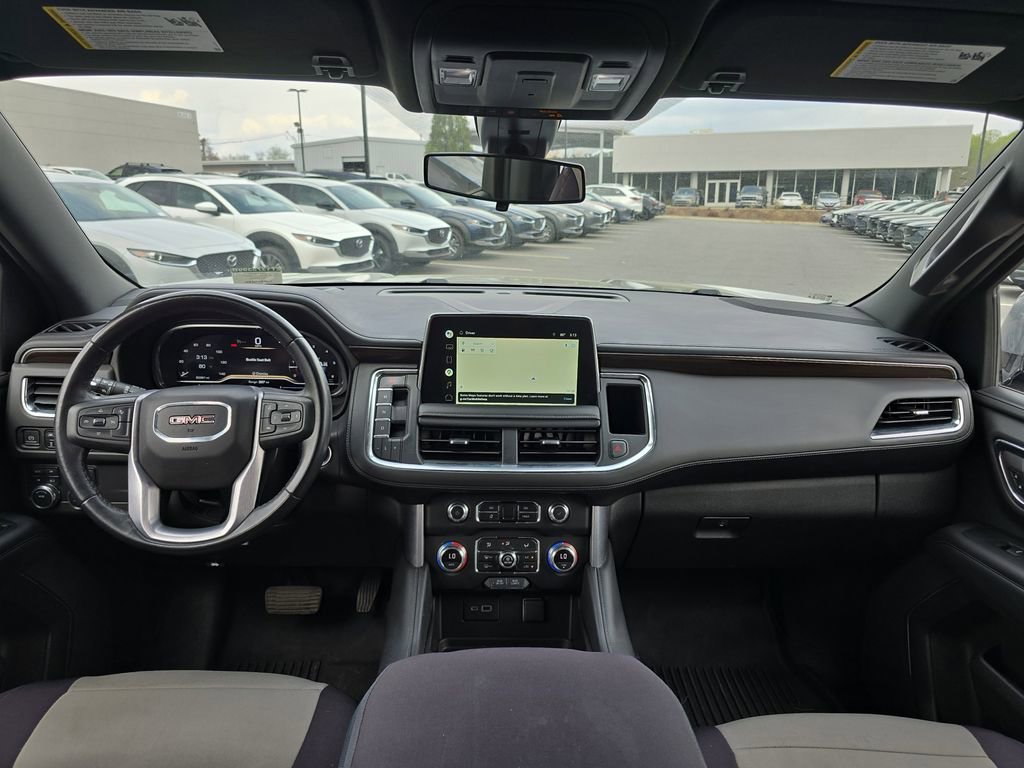Used 2022 GMC Yukon XL SLE image 18