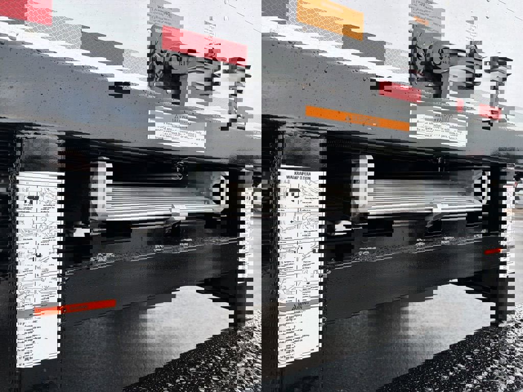 New 2026 Chevrolet Express 3500 w/ Power Convenience Package image 8