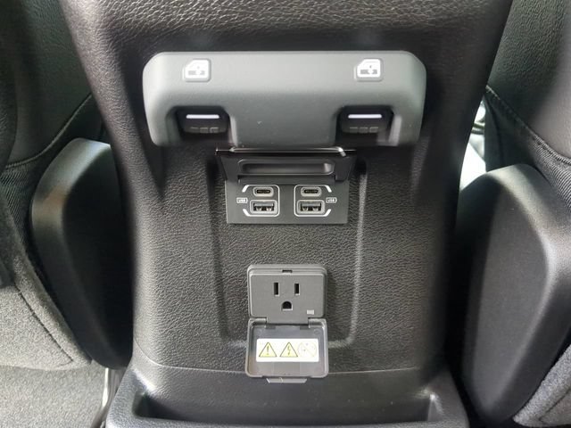New 2026 Jeep Wrangler Unlimited Sahara AWD/4WD image 16