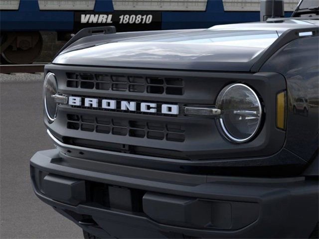 New 2025 Ford Bronco 2-Door AWD/4WD image 19