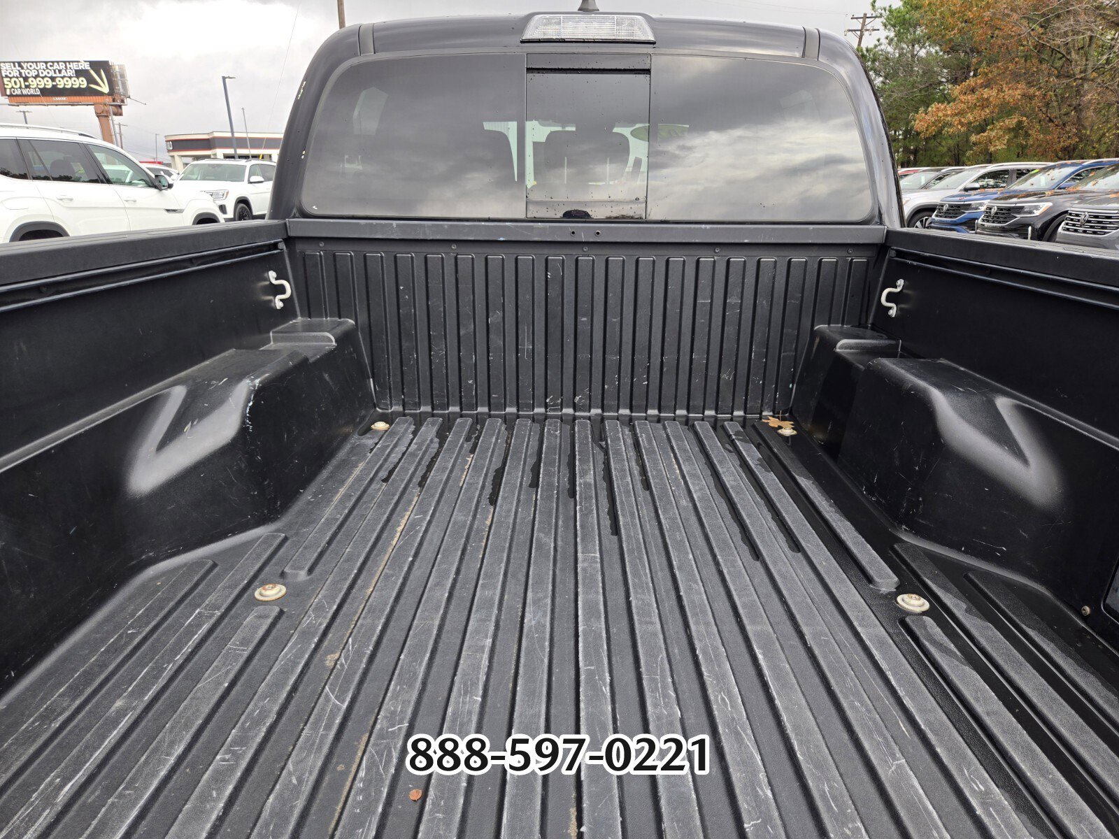 Used 2021 Toyota Tacoma TRD Off-Road image 17