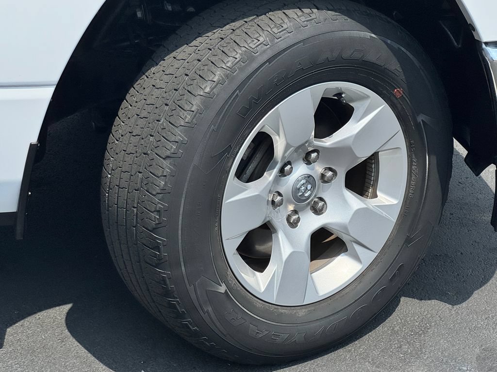 Used 2023 RAM 1500 Big Horn AWD/4WD image 10