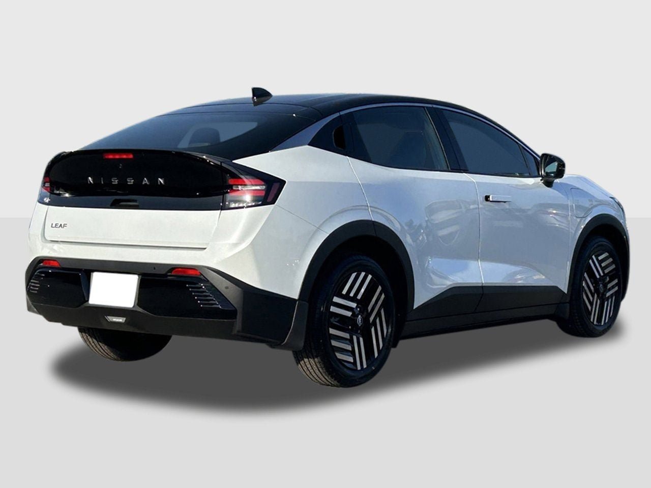 New 2026 Nissan Leaf SV+ w/ Illuminated Package FWD image 4