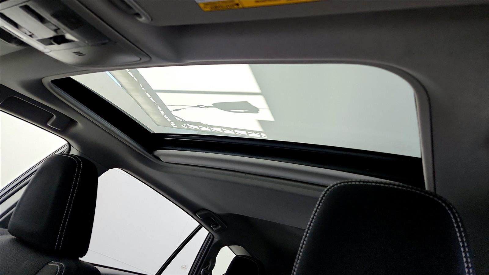 Used 2018 Toyota RAV4 XLE image 26