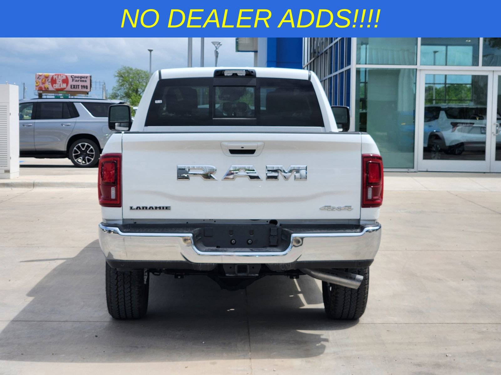 New 2026 RAM 2500 Laramie w/ Towing Technology Group image 8
