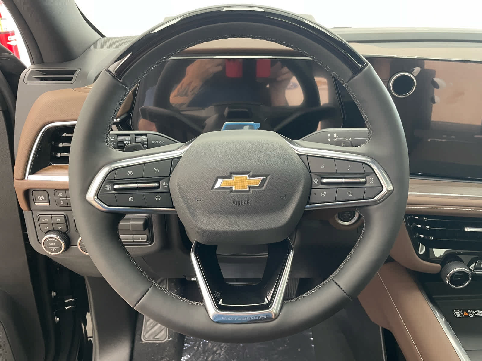 New 2026 Chevrolet Suburban High Country AWD/4WD image 12
