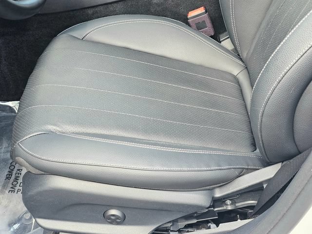 Certified 2020 Mercedes-Benz E 350 4MATIC Sedan w/ Parking Assistance Package image 19