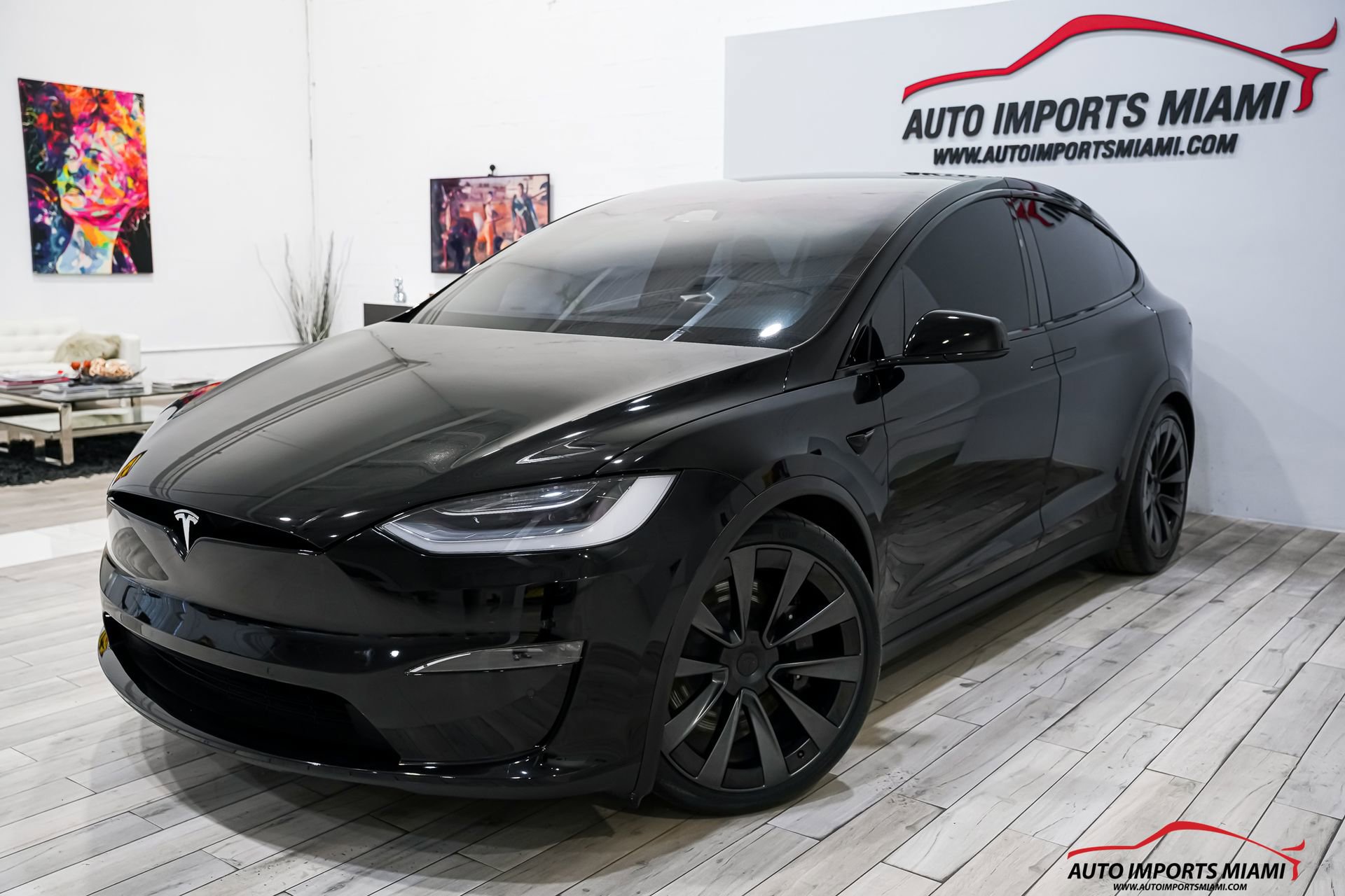 Used 2022 Tesla Model X Plaid image 1